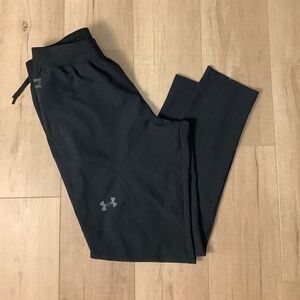 Men’s under armor, athletic black pants size large